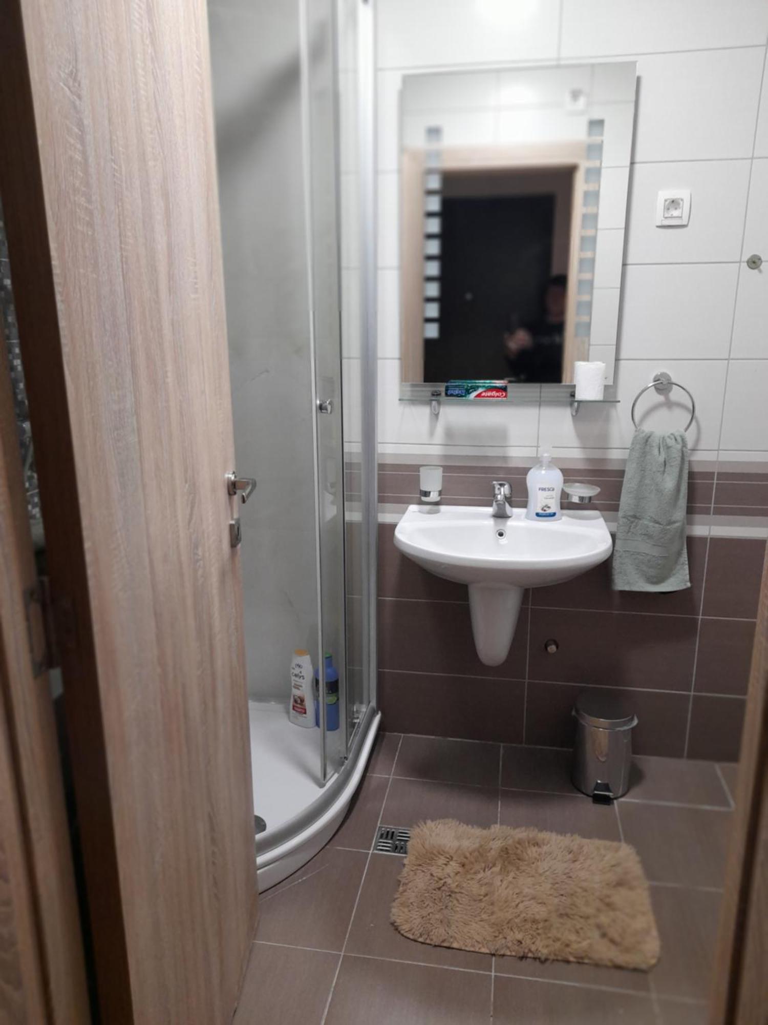 Apartamento Ogi Apartman Podgorica Exterior foto