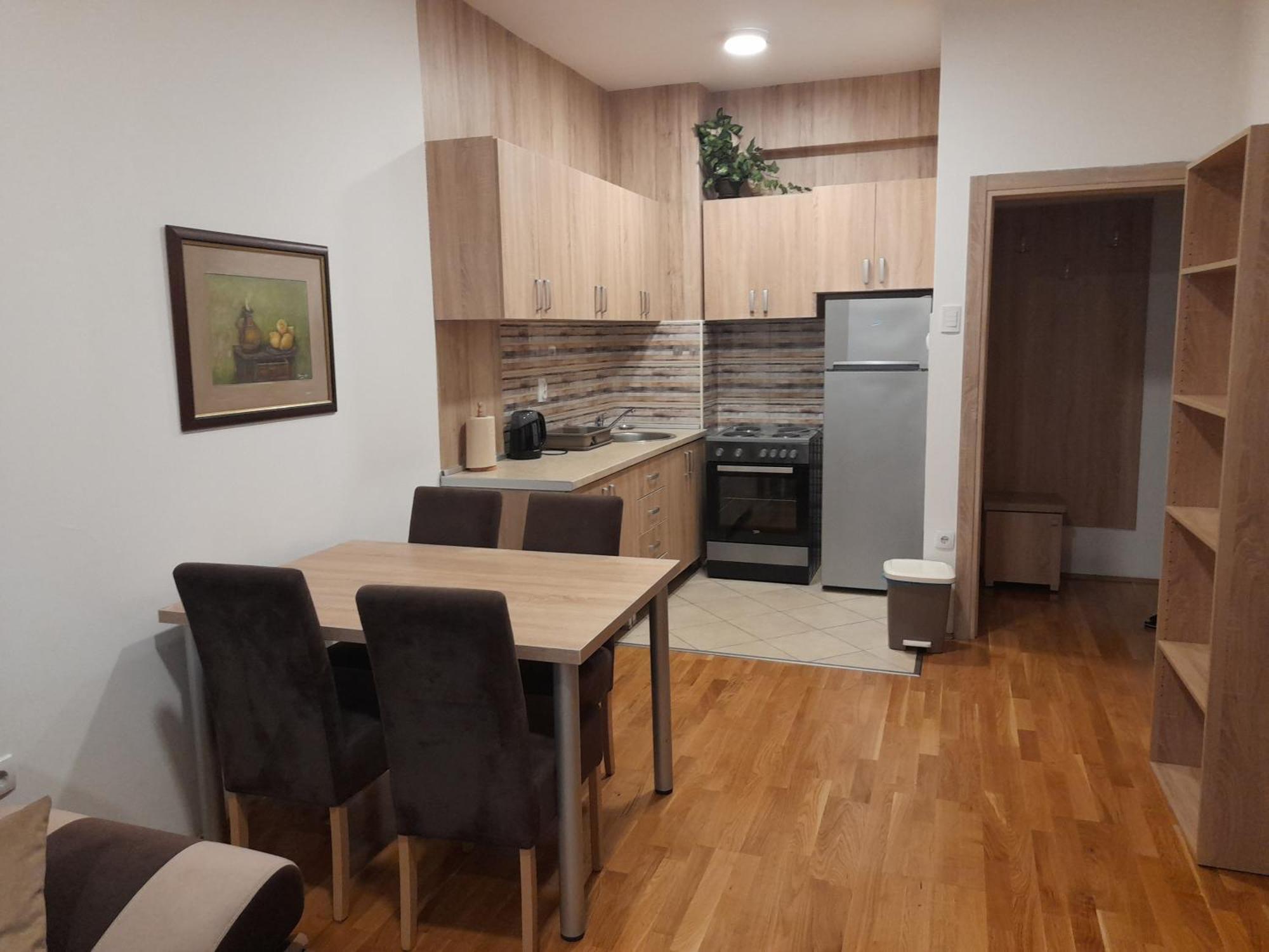 Apartamento Ogi Apartman Podgorica Exterior foto
